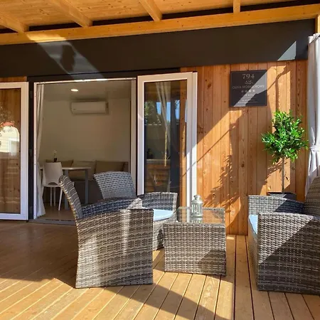 Oliva Mobile Holiday home